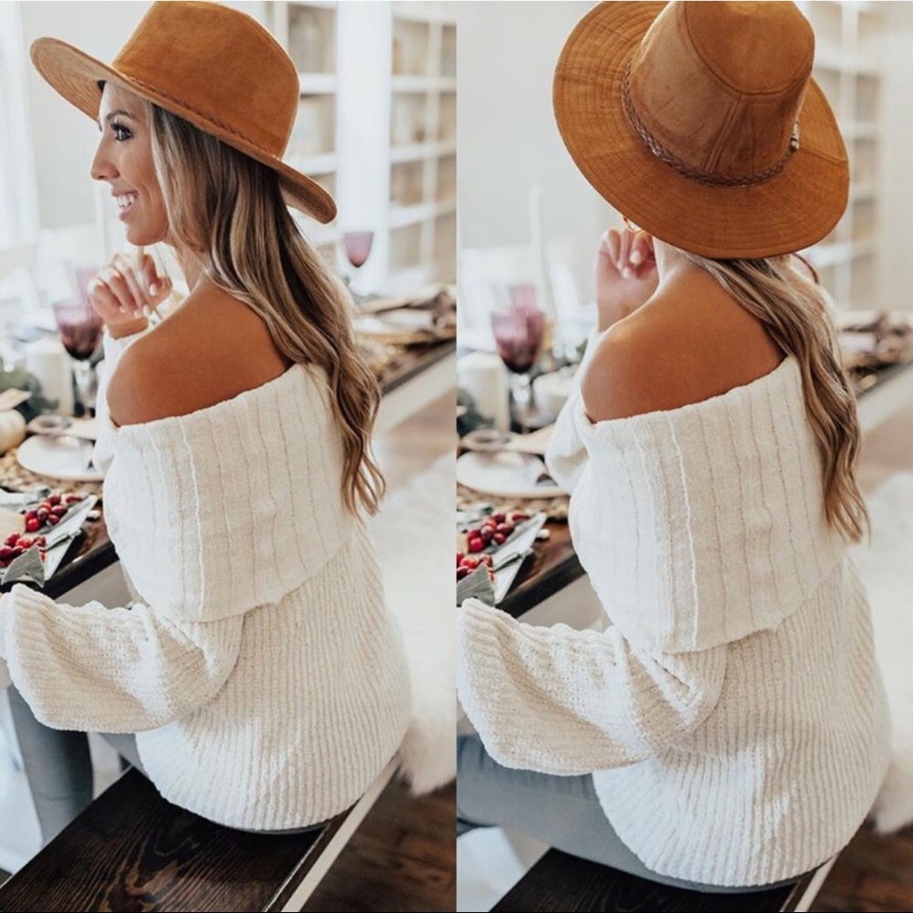 Host PICK Chenille off the shoulder sweater CREAM - Picture 3 of 8